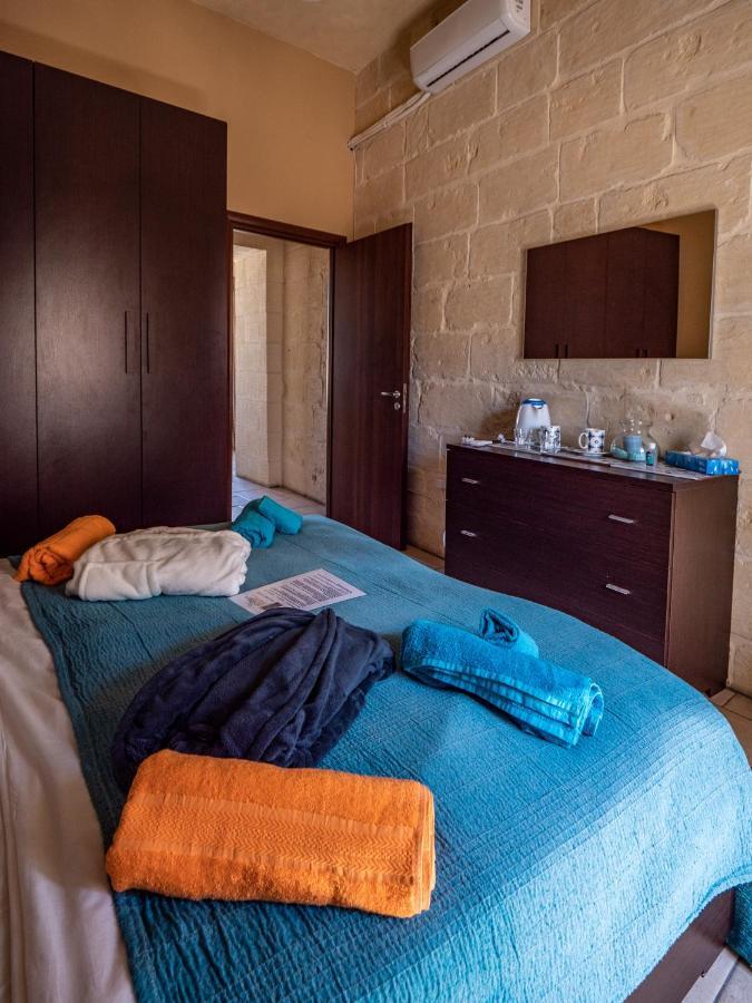 250 Yo Tal-Bambinu Boutique Farmhouse Xaghra Exterior photo